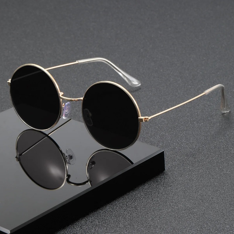 Retro Men Punk Style Sunglasse - Metal Photo Panel avis et prix